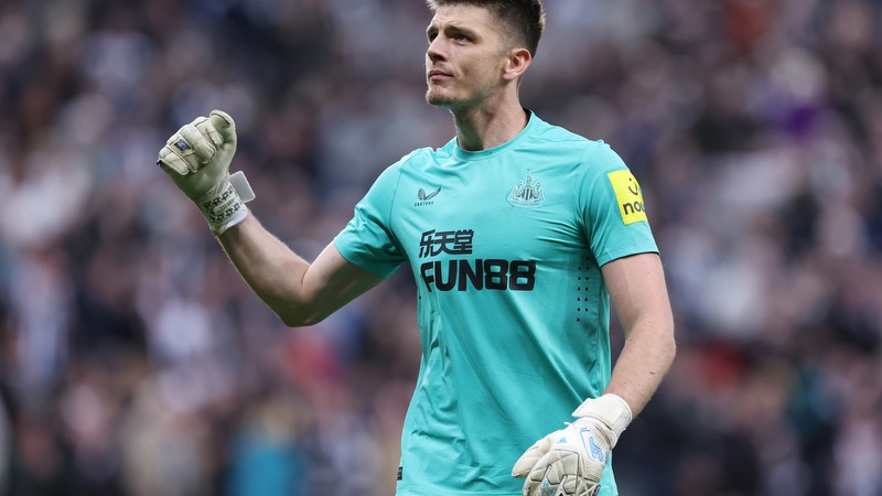 Thủ môn Nick Pope - Thủ thành nhầm thời lại còn xui xẻo 1 Thủ môn Nick Pope - Thủ thành nhầm thời lại còn xui xẻo